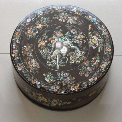 Vietnamese Pearl Inlay Jewel Box - Image 2